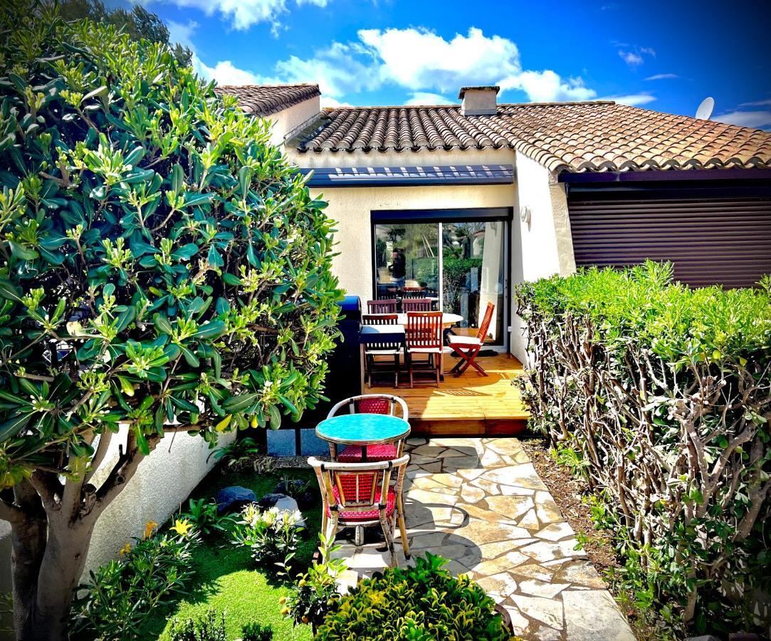 Appartement Mezzanine/Jardin/Terrasse Village Naturiste Agde Exteriör bild